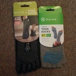 Gaiam yoga socks